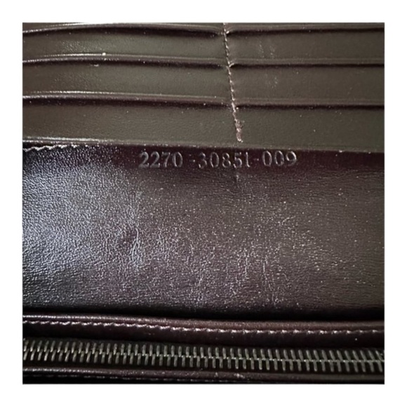 FENDI Bi-fold Zucca Continental Wallet in Tobacco. - Picture 5 of 16